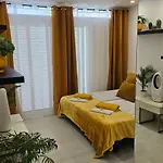 Papagayo Appartement *