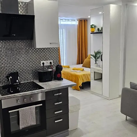 Papagayo Apartment *